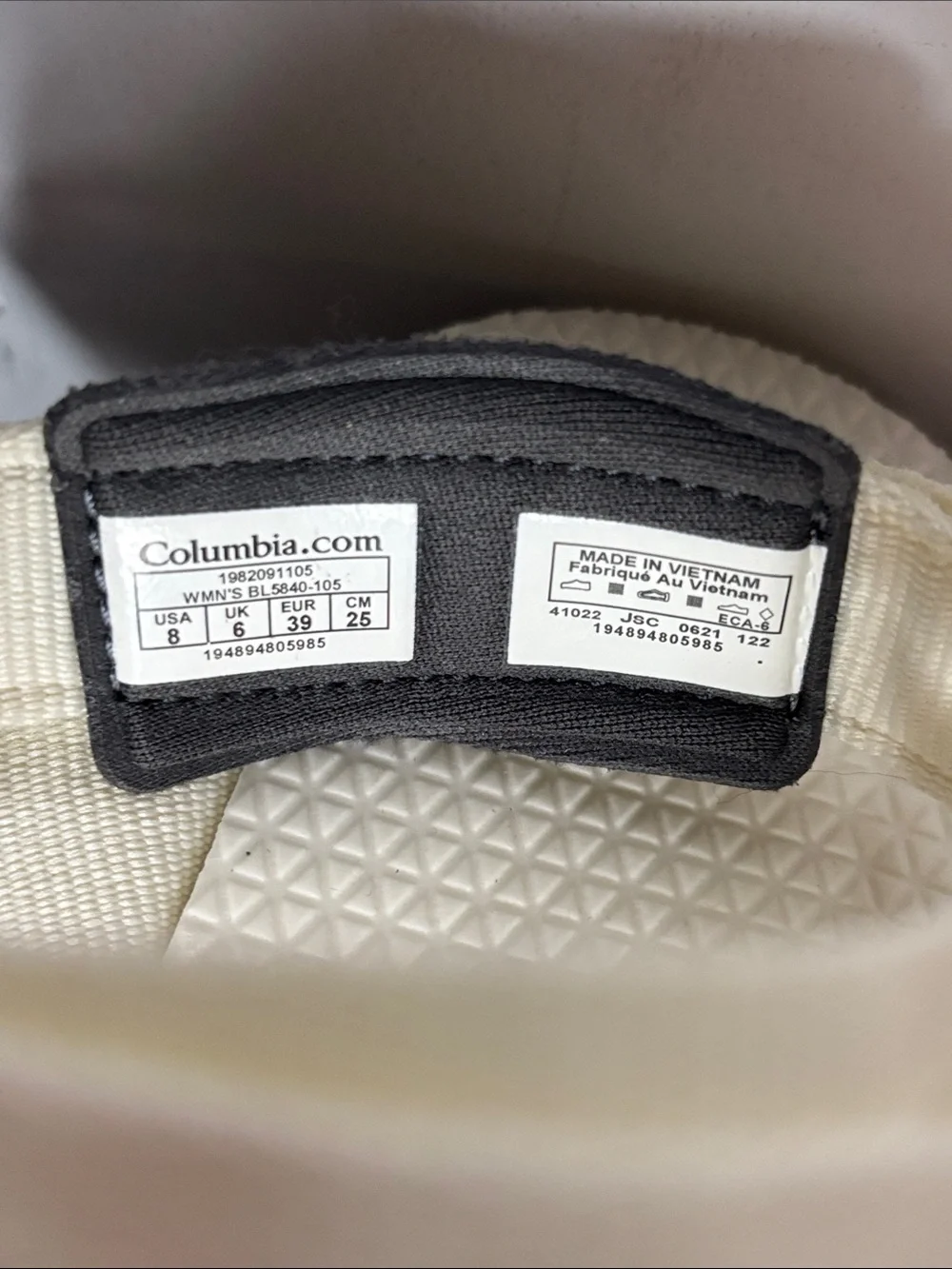 Columbia Alava Sandals in Cloud Size 8
